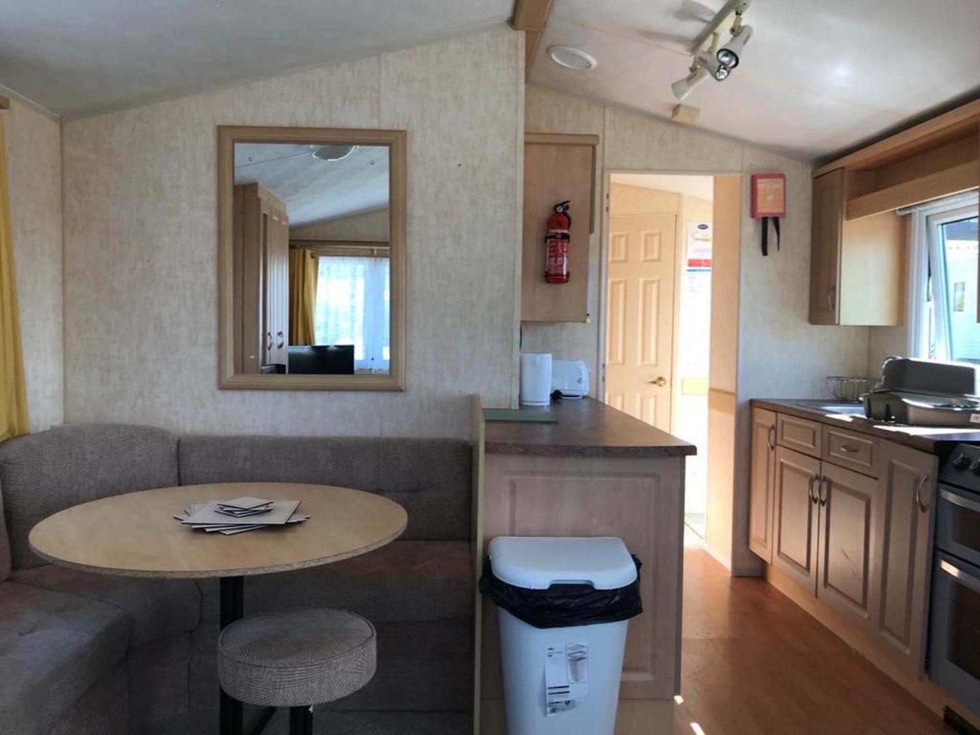 Pet Friendly 2 Bedroom Caravan Clarach Bay アベリストウィス エクステリア 写真